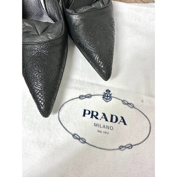 Prada Calzature Donna NIB vtg Stiletto heels nero black Perf Size 37.5/7.5 RARE - Picture 2 of 12